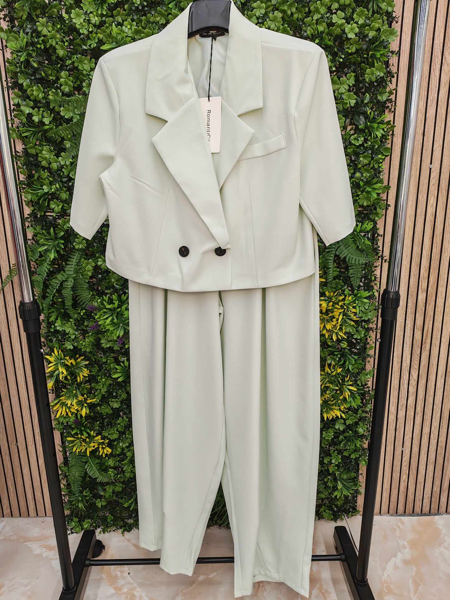 Completo Menta - dettaglio